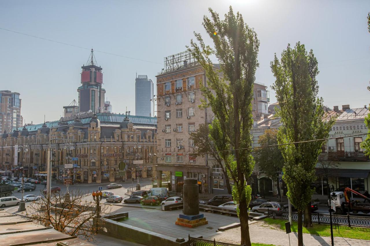 Big Jacuzzi , Sauna , Khreshchatyk Apartments 基輔 外观 照片