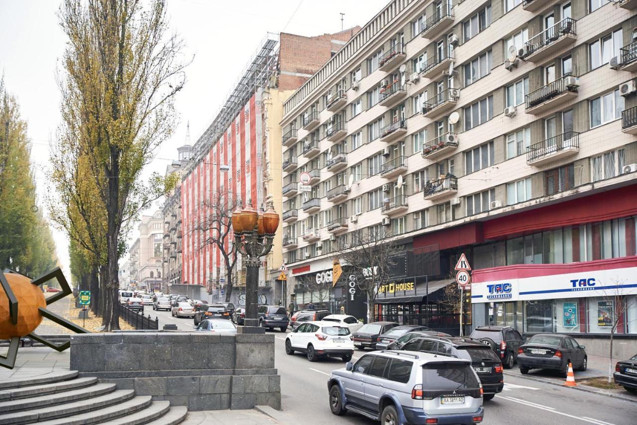 Big Jacuzzi , Sauna , Khreshchatyk Apartments 基輔 外观 照片